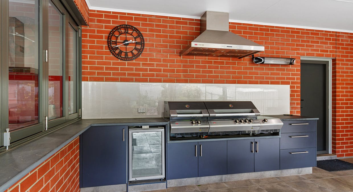 14A Albert Street, Clare, SA, 5453 - Image 26