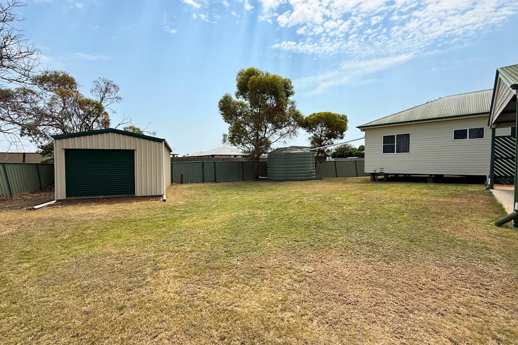 10 Azalea Court, Dalby, QLD, 4405 - Image 12