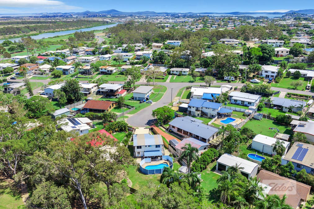 8 Perth Street, West Gladstone, QLD, 4680 - Image 15