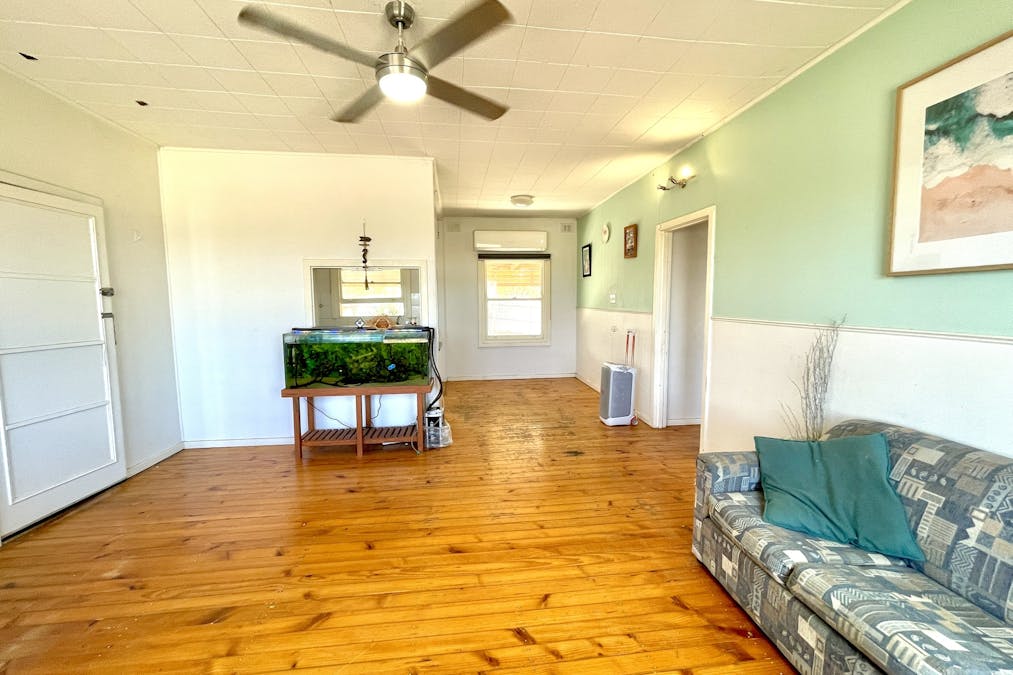 2 McKenzie Street, Denial Bay, SA, 5690 - Image 8