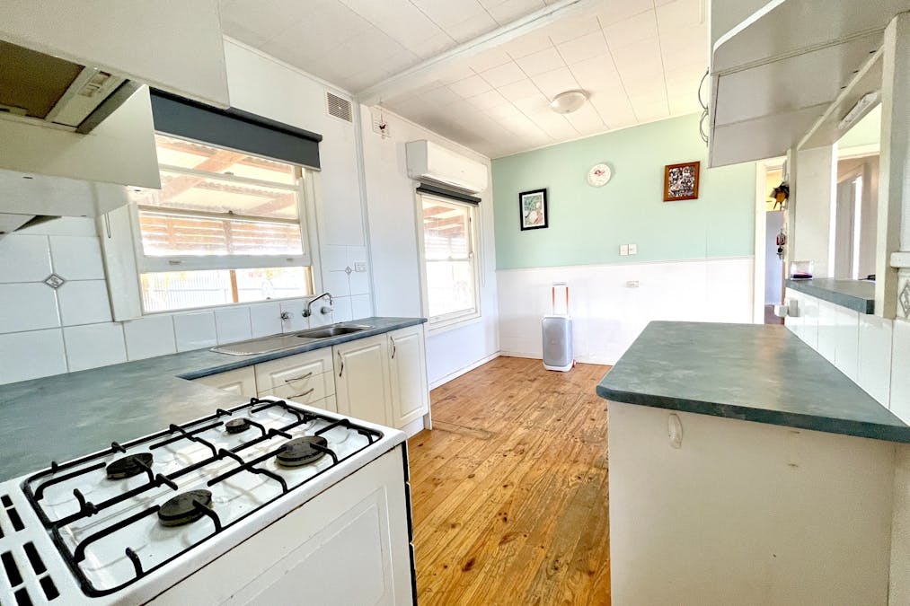 2 McKenzie Street, Denial Bay, SA, 5690 - Image 13