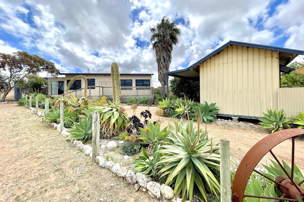 2 McKenzie Street, Denial Bay, SA, 5690 - Image 32