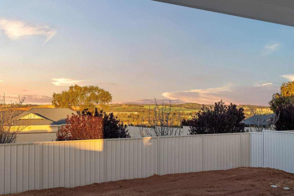 20 Putting Rise, Northam, WA, 6401 - Image 32