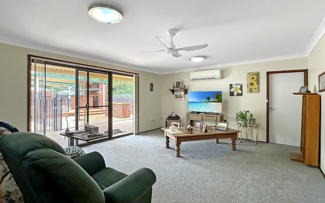 11 Lamrock Street, Cobar, NSW, 2835 - Image 7