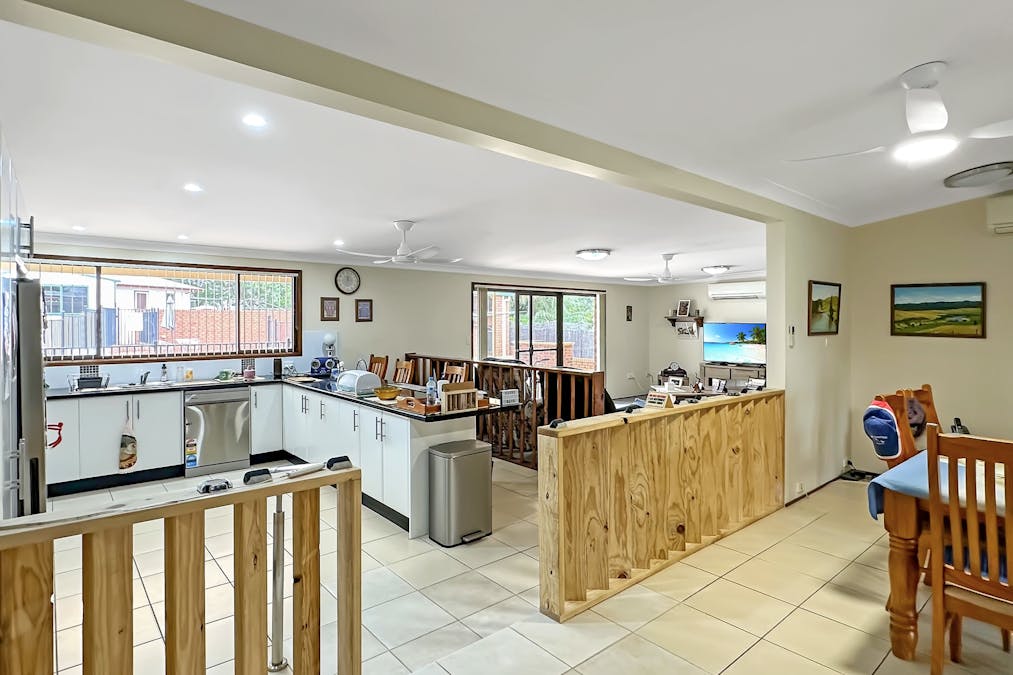 11 Lamrock Street, Cobar, NSW, 2835 - Image 5