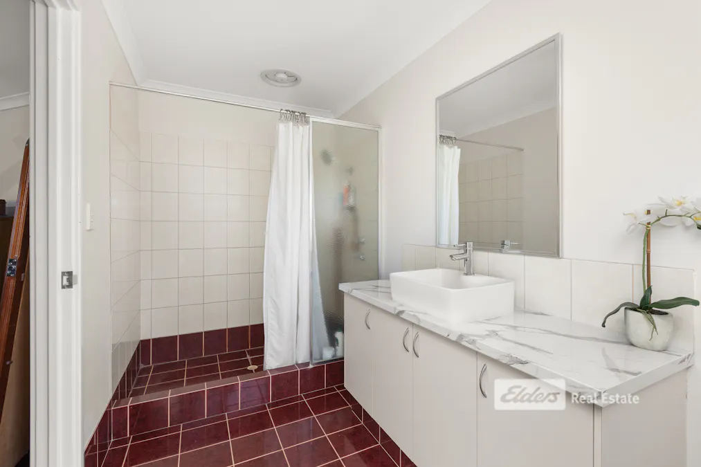 13 Galway Boulevard, Australind, WA, 6233 - Image 13