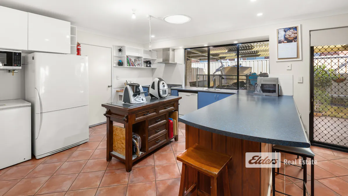 13 Galway Boulevard, Australind, WA, 6233 - Image 8