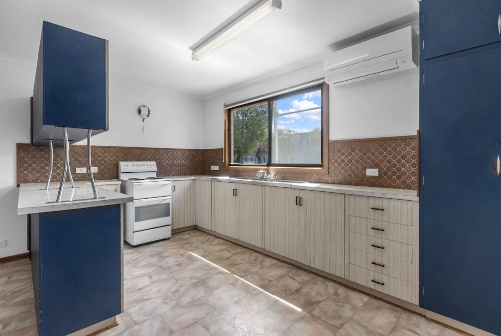 11 Main Street, Brinkworth, SA, 5464 - Image 9