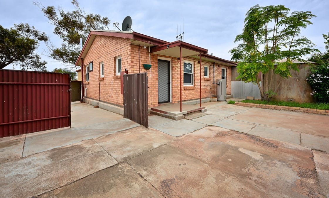 9 Simmons Street, Whyalla Norrie, SA, 5608 - Image 12