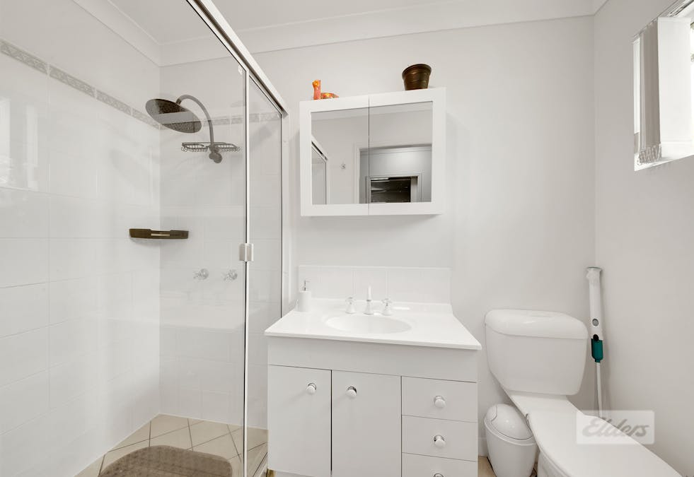 27 Saxonvale Court, New Auckland, QLD, 4680 - Image 7