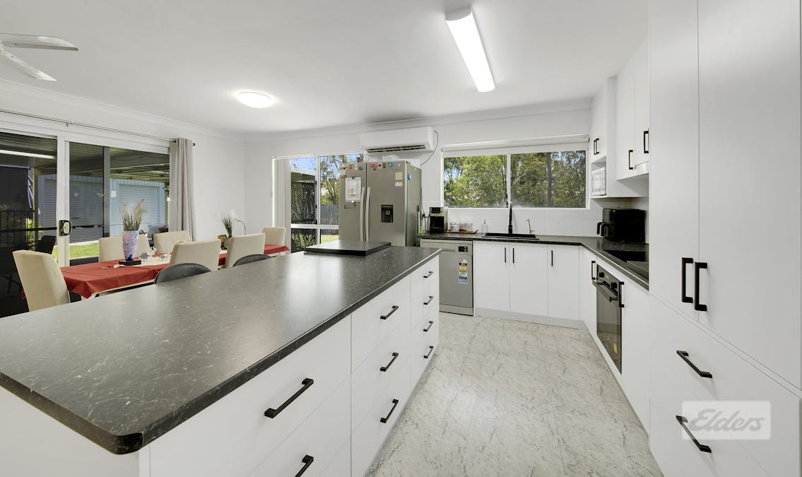 27 Saxonvale Court, New Auckland, QLD, 4680 - Image 4