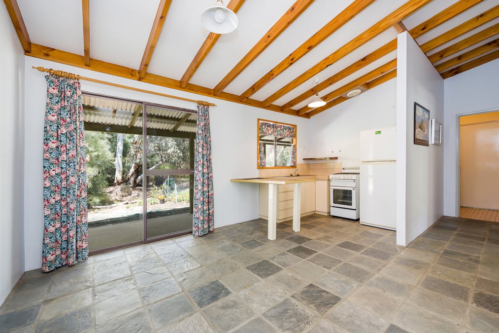 68 Benrua Road, Clackline, WA, 6564 - Image 13