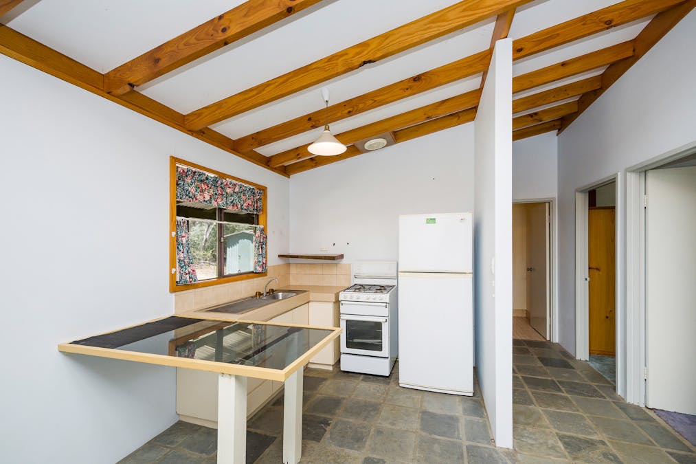 68 Benrua Road, Clackline, WA, 6564 - Image 15