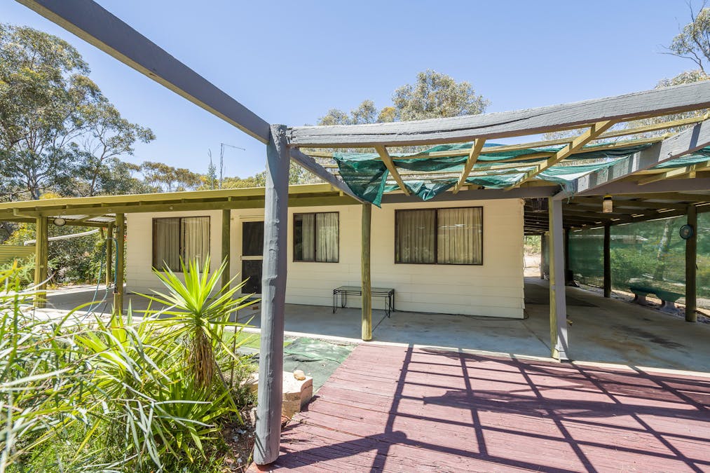 68 Benrua Road, Clackline, WA, 6564 - Image 27