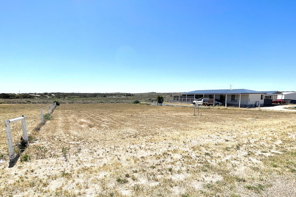 8 Bosanquet Boulevard, Ceduna Waters, SA, 5690 - Image 15