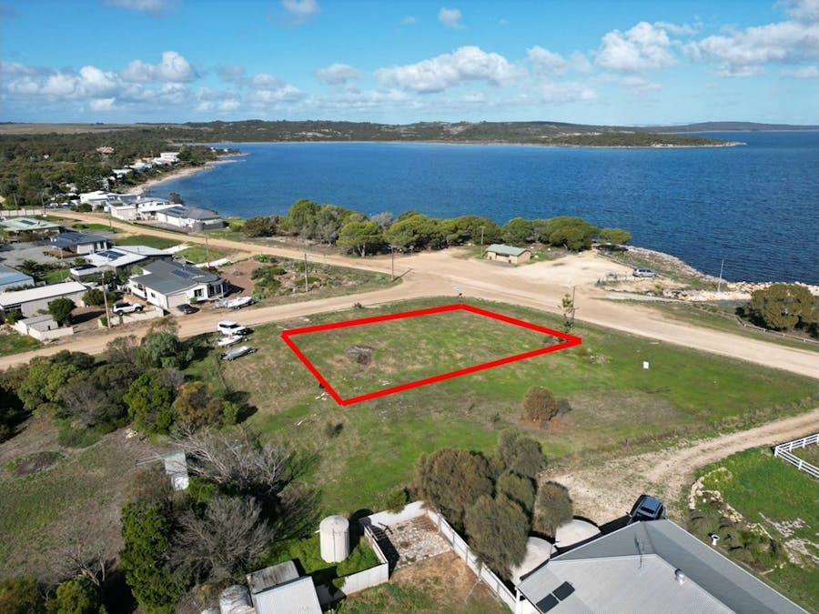 1 Broccabruna Drive, Mount Dutton Bay, SA, 5607 - Image 4