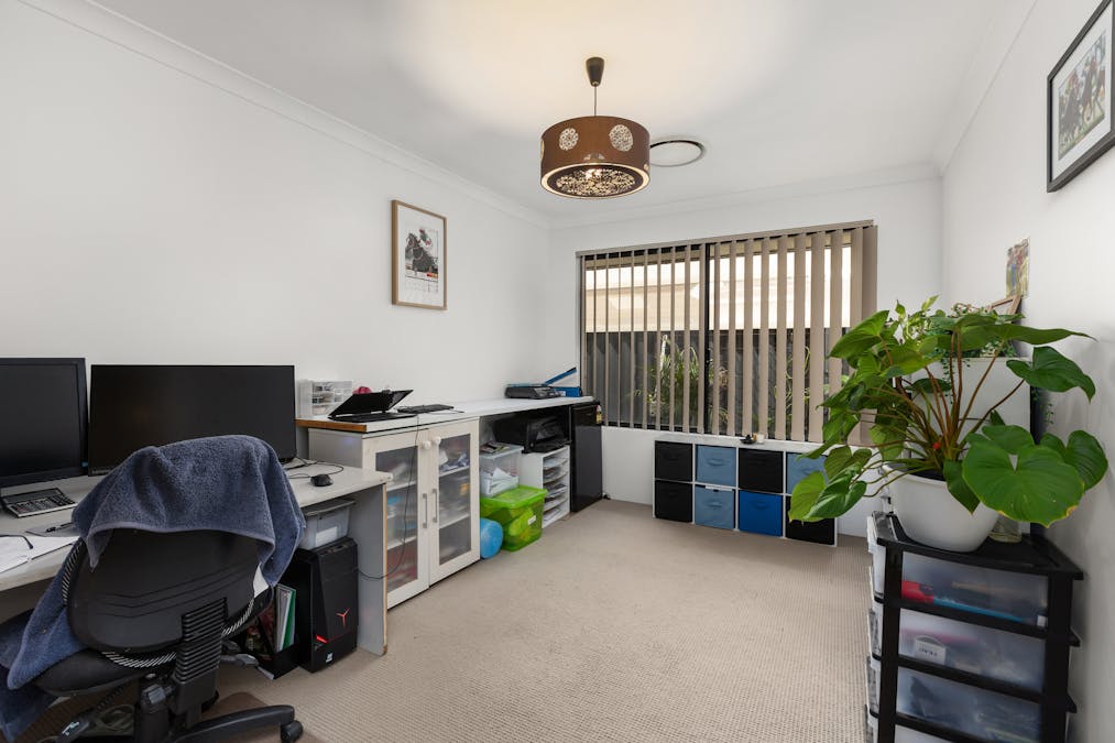 10 Ferndale Avenue, Dalyellup, WA, 6230 - Image 8