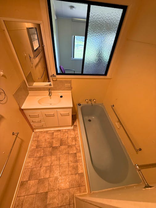 18 Nicholson Street, Dalby, QLD, 4405 - Image 5