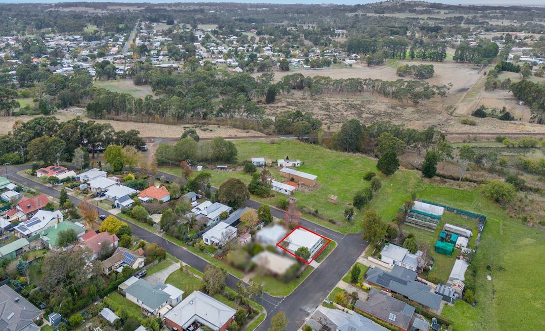 1  Craig Street, Hamilton, VIC, 3300 - Image 17