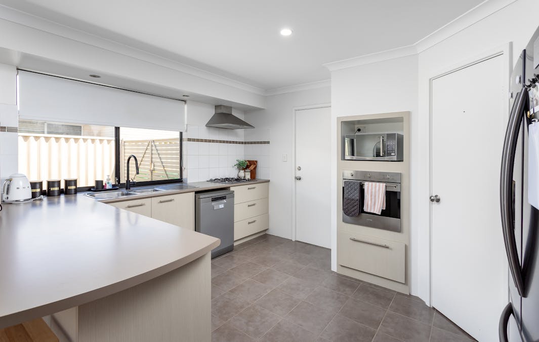 28 Kambany Approach, Dalyellup, WA, 6230 - Image 9