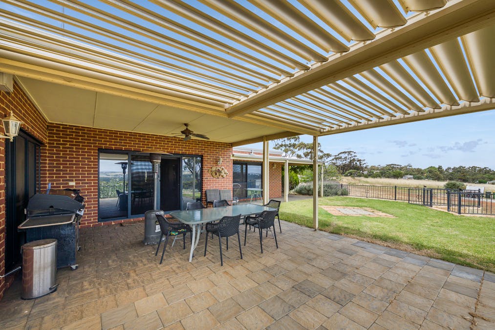 81 Goomalling Road, Northam, WA, 6401 - Image 32