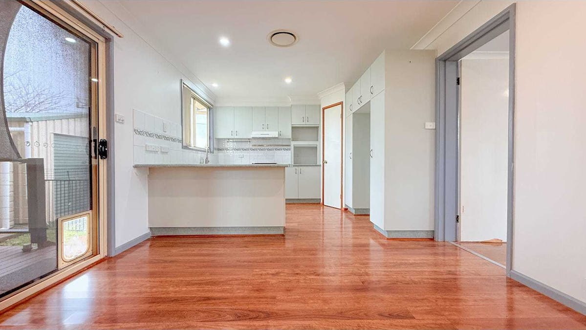 67 Medlyn Street, Parkes, NSW, 2870 - Image 5