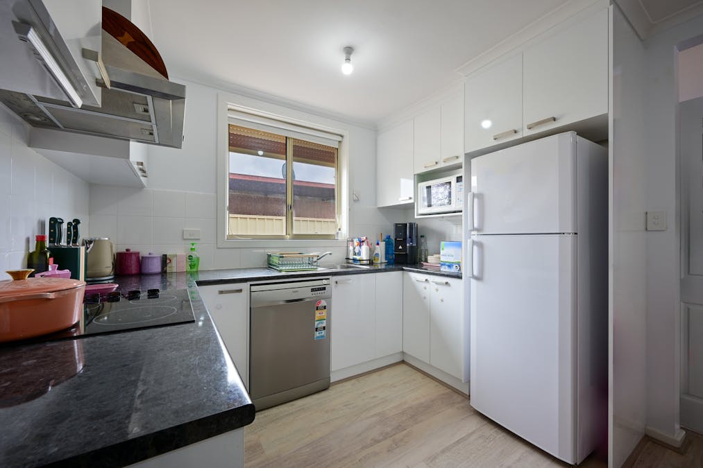 35 Wainwright Street, Whyalla Stuart, SA, 5608 - Image 4