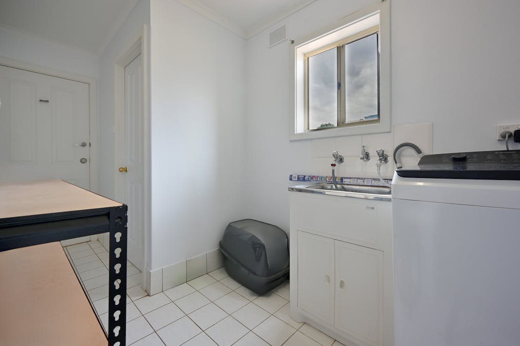 35 Wainwright Street, Whyalla Stuart, SA, 5608 - Image 11