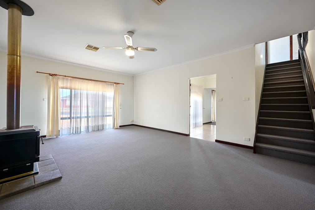 25 Travers Street, Whyalla Norrie, SA, 5608 - Image 6
