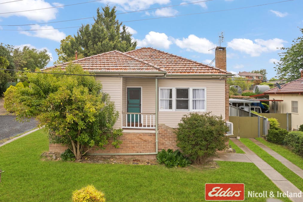 8 McKenzie Street, Bathurst, NSW, 2795 - Image 1