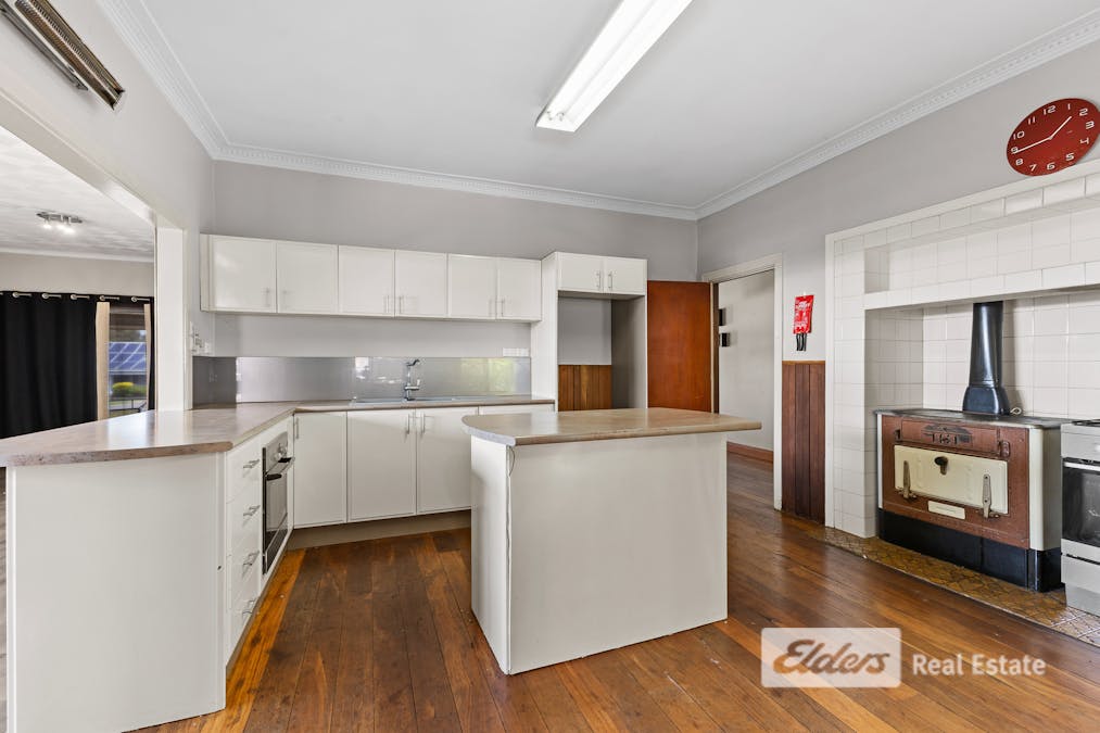 74 Ogden Street, Collie, WA, 6225 - Image 3