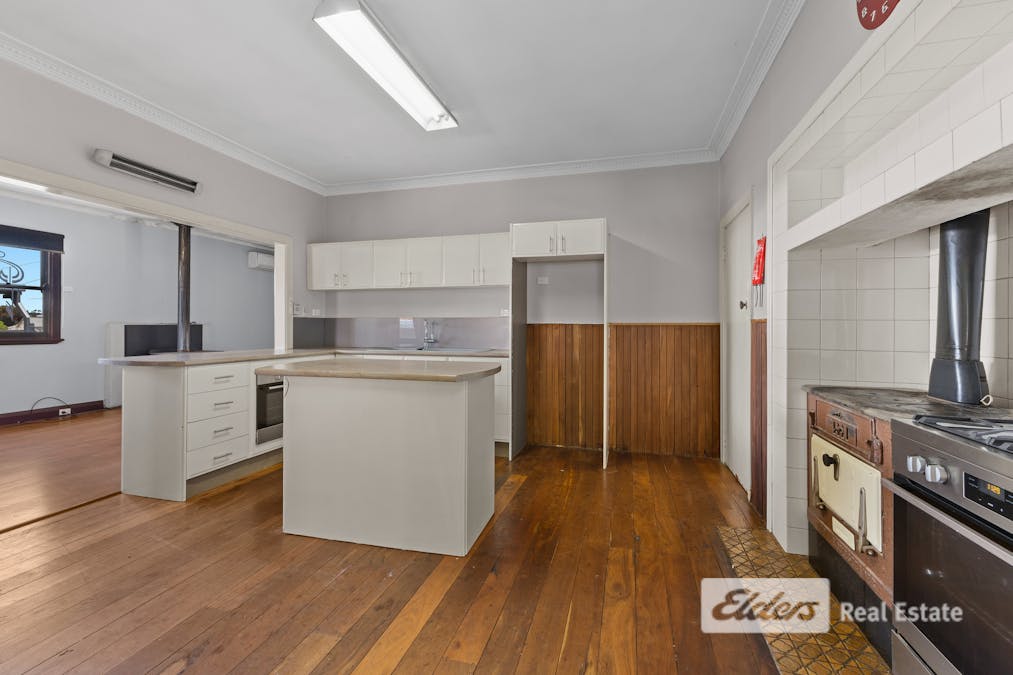 74 Ogden Street, Collie, WA, 6225 - Image 5