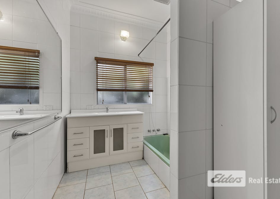 74 Ogden Street, Collie, WA, 6225 - Image 11