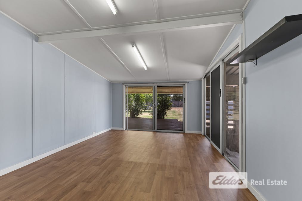 74 Ogden Street, Collie, WA, 6225 - Image 12