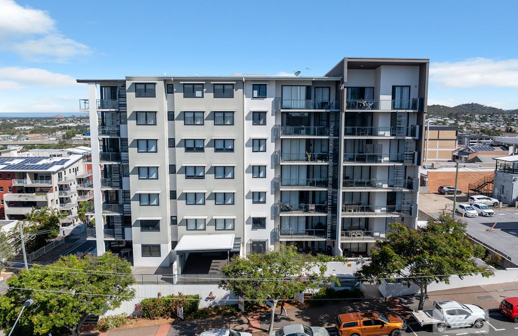 62/17-19 Roseberry Street, Gladstone Central, QLD, 4680 - Image 5