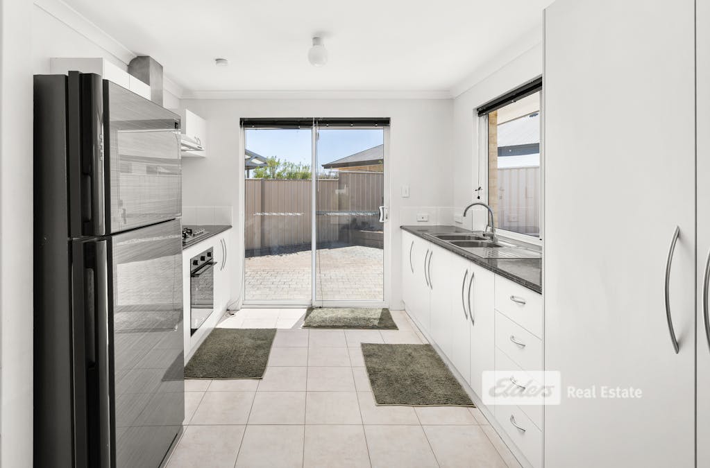 6/16 Jacobs Drive, Harvey, WA, 6220 - Image 4