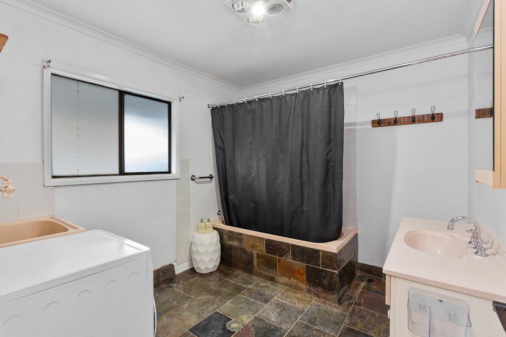 24 Nirta Drive, Murrumbateman, NSW, 2582 - Image 8