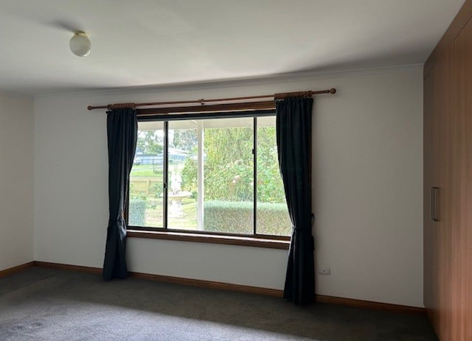 8  Waring Street East, Tarpeena, SA, 5277 - Image 5