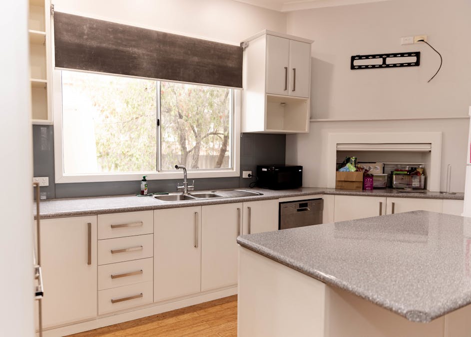 24 Kitchener Road, Merredin, WA, 6415 - Image 7