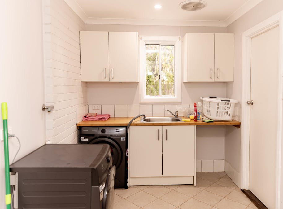 24 Kitchener Road, Merredin, WA, 6415 - Image 14