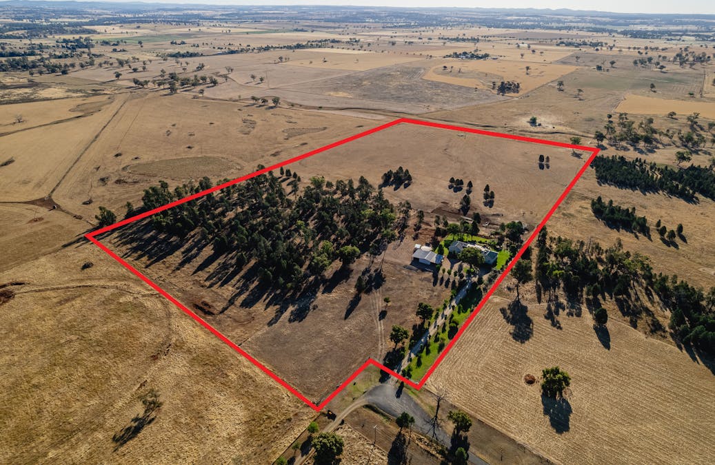 17R Kurrajong Drive, Dubbo, NSW, 2830 - Image 2