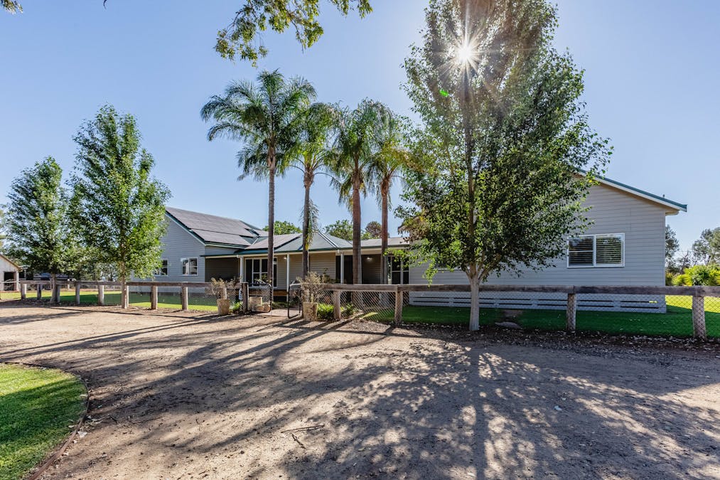 17R Kurrajong Drive, Dubbo, NSW, 2830 - Image 6