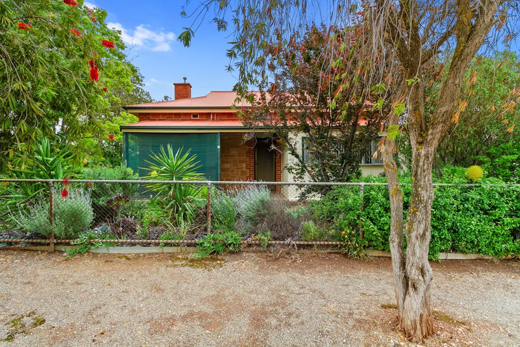 10 Edwin Street, Spalding, SA, 5454 - Image 1