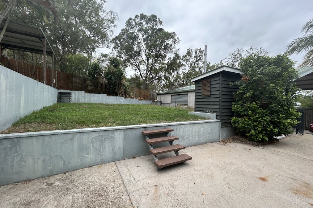 39 Eden Street, South Gladstone, QLD, 4680 - Image 10