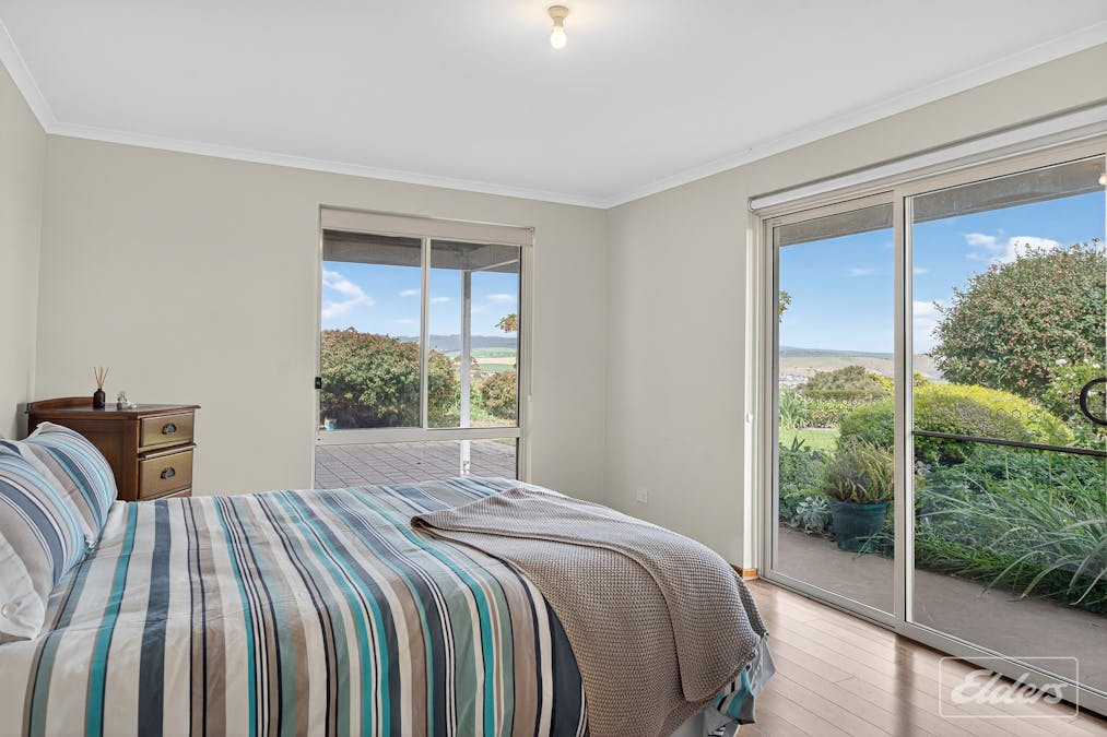 15 Seaview Crescent, Normanville, SA, 5204 - Image 27