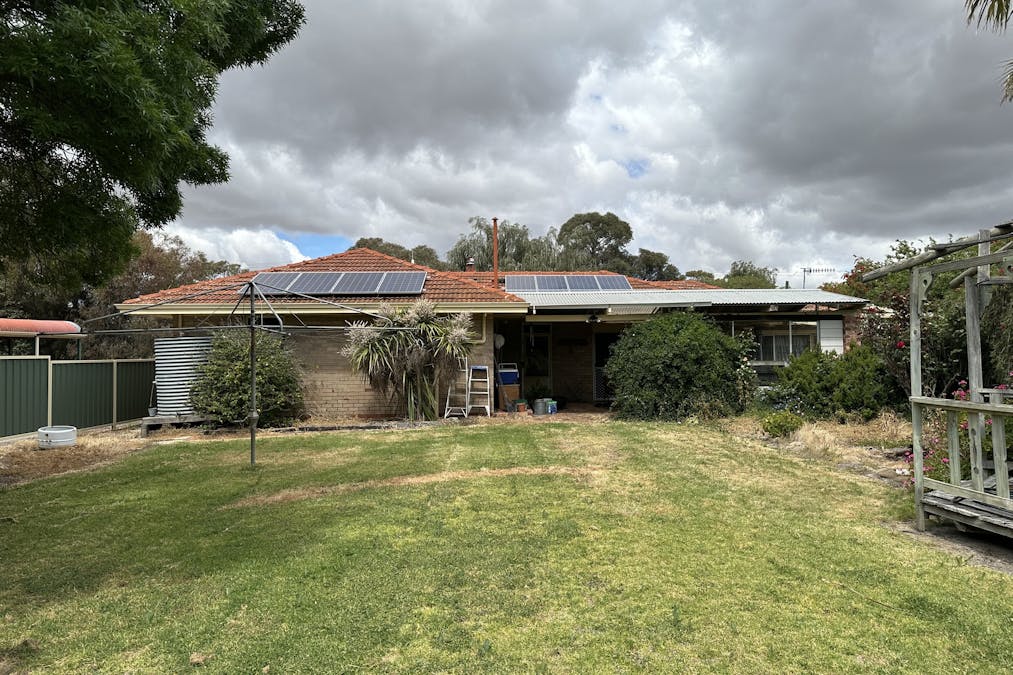 15 Piesse Street, Katanning, WA, 6317 - Image 17