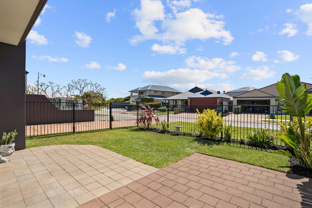52 Eldon Street, Shoalwater, WA, 6169 - Image 2