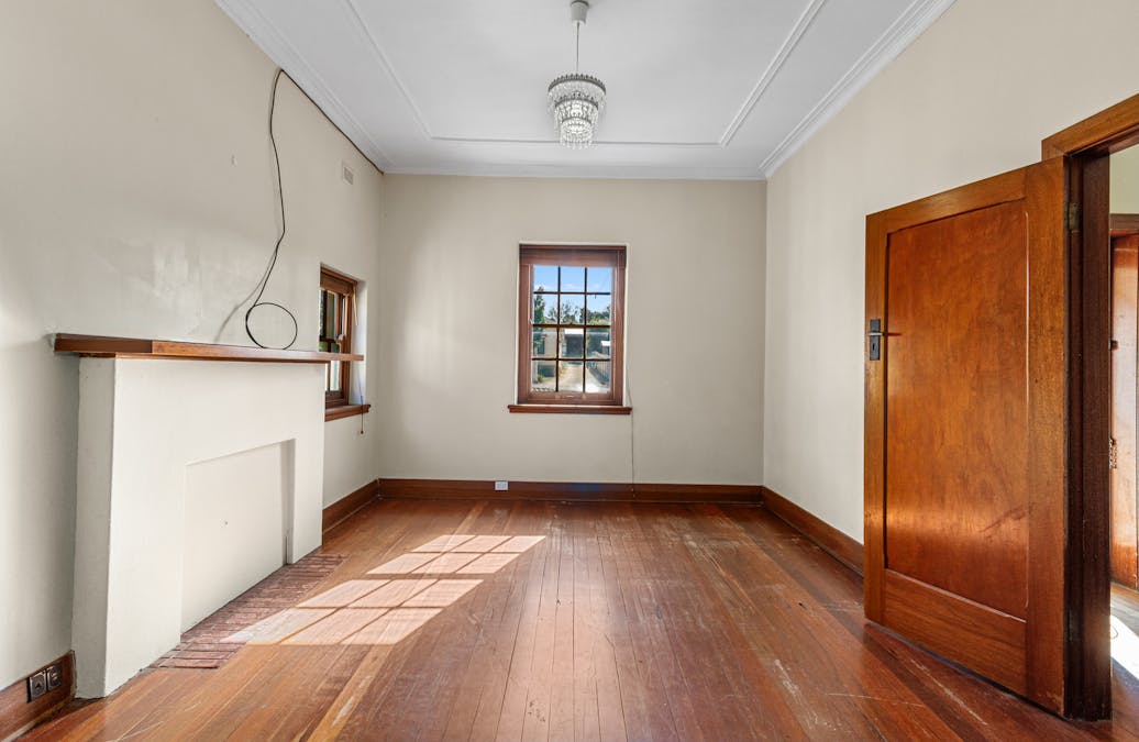 25 King Street, Clare, SA, 5453 - Image 11