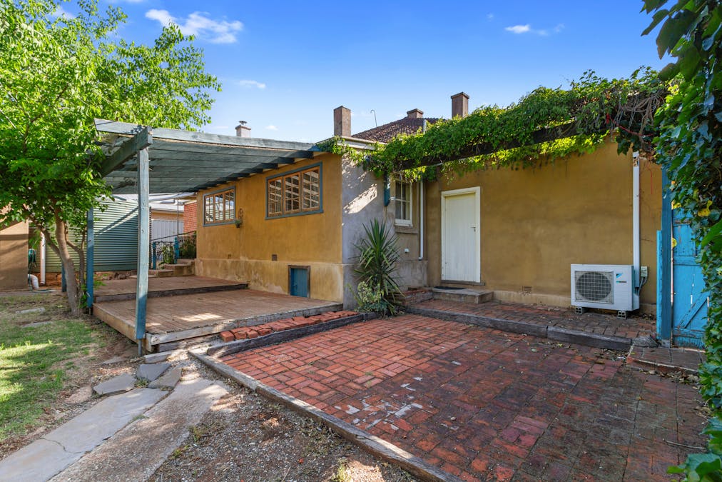 25 King Street, Clare, SA, 5453 - Image 32