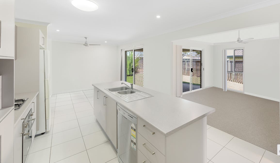21 Bendee Street, Glen Eden, QLD, 4680 - Image 5